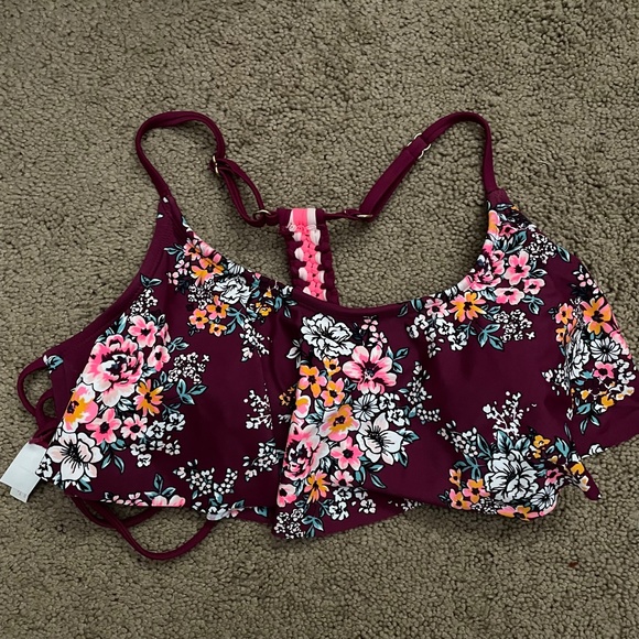 Set of 2 SO Bikini Tops Large - Picture 5 of 7